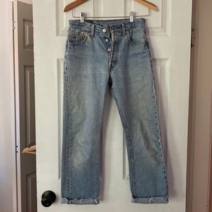 Vintage Levi 501’s - perfect distressing, raw hem - best for size 25/26